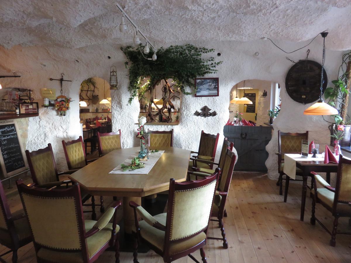 Bredeneeker Gasthaus Rastorf Ngoại thất bức ảnh